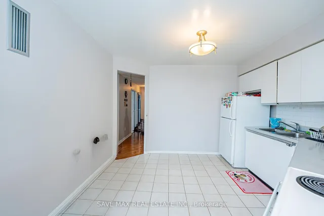 Additional property image - 10 Laurelcrest St Unit 707