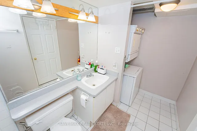 Additional property image - 10 Laurelcrest St Unit 707