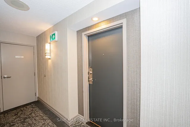 Additional property image - 10 Laurelcrest St Unit 707