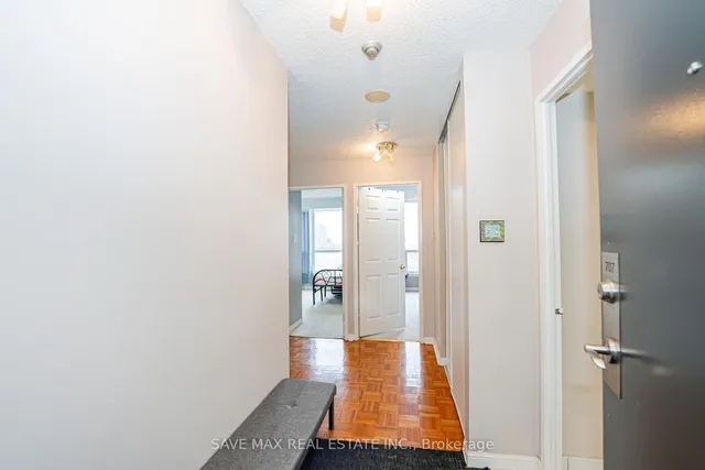 Additional property image - 10 Laurelcrest St Unit 707