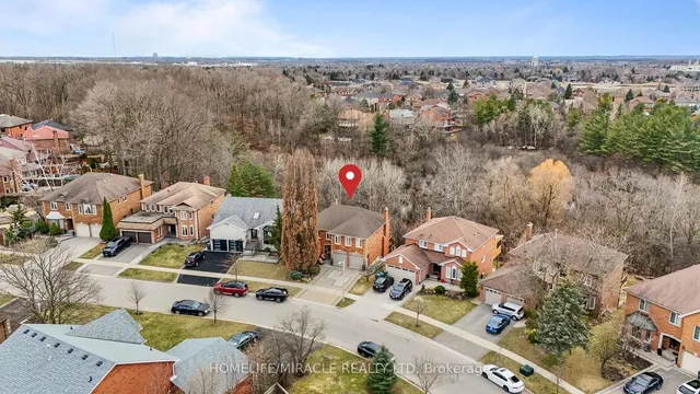Additional property image - 17 Burtree Dr
