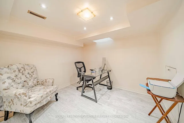 Additional property image - 2 Summertime Crt