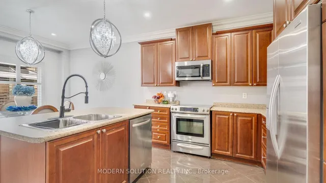 Additional property image - 31 Silver Willow Tr