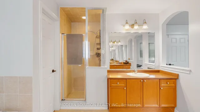 Additional property image - 31 Silver Willow Tr