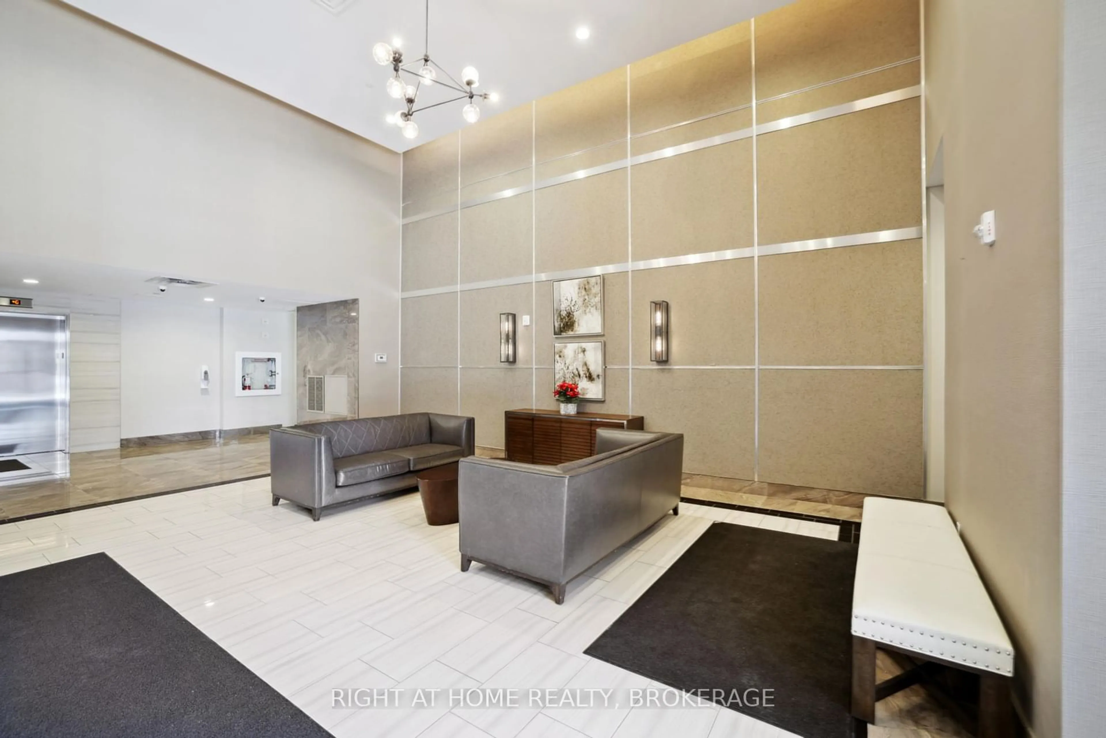 Lobby for 2486 Old Bronte Rd #815, Oakville Ontario L6M 4J2