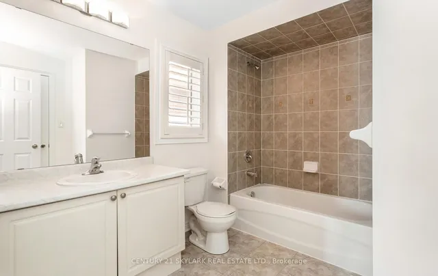 Additional property image - 94 Bayhampton Dr