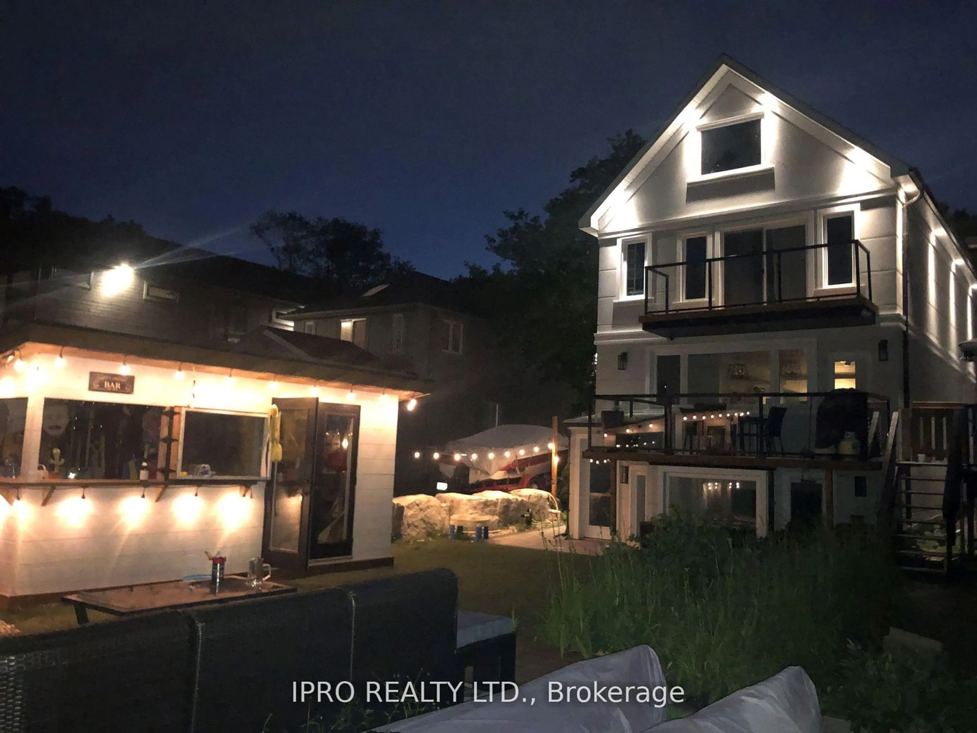 Patio, street for 510 Richey Cres, Mississauga Ontario L5G 1N4