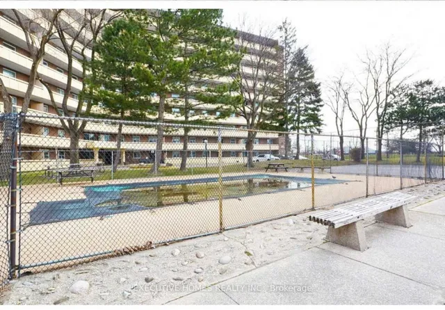 Additional property image - 3555 Derry Rd Unit 801