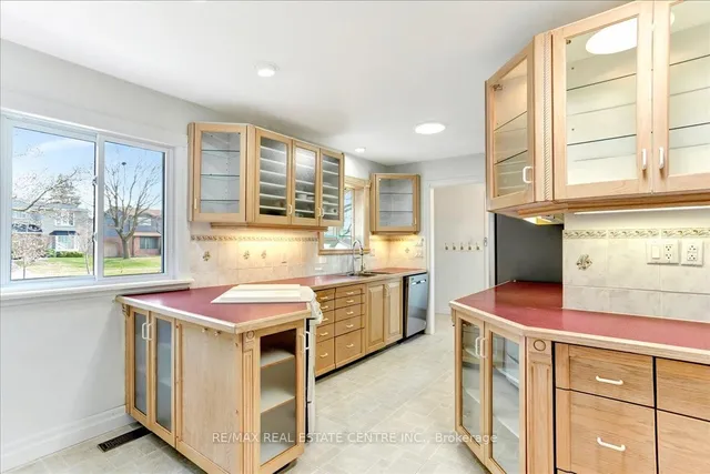 Additional image 40 of 485 Gowland Cres