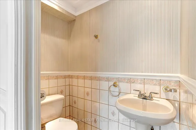 Additional image 38 of 485 Gowland Cres