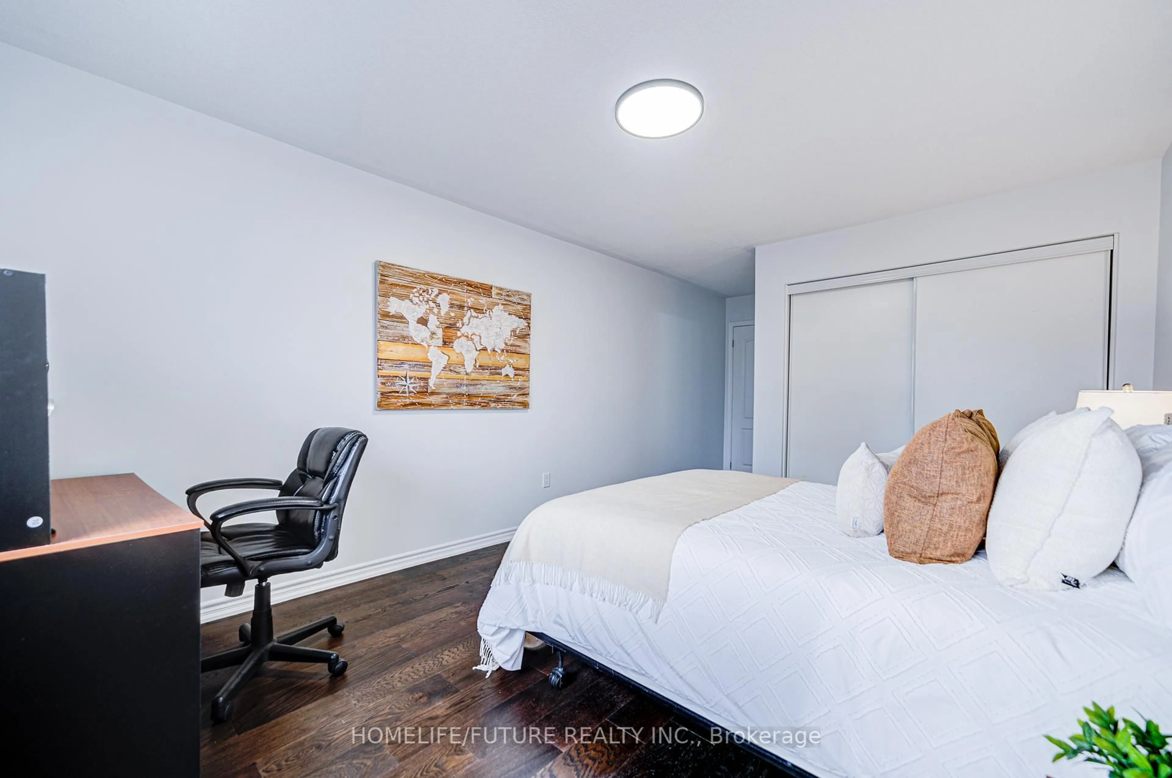 A pic of a room for 342 Laundon Terr, Milton Ontario L9T 7N9