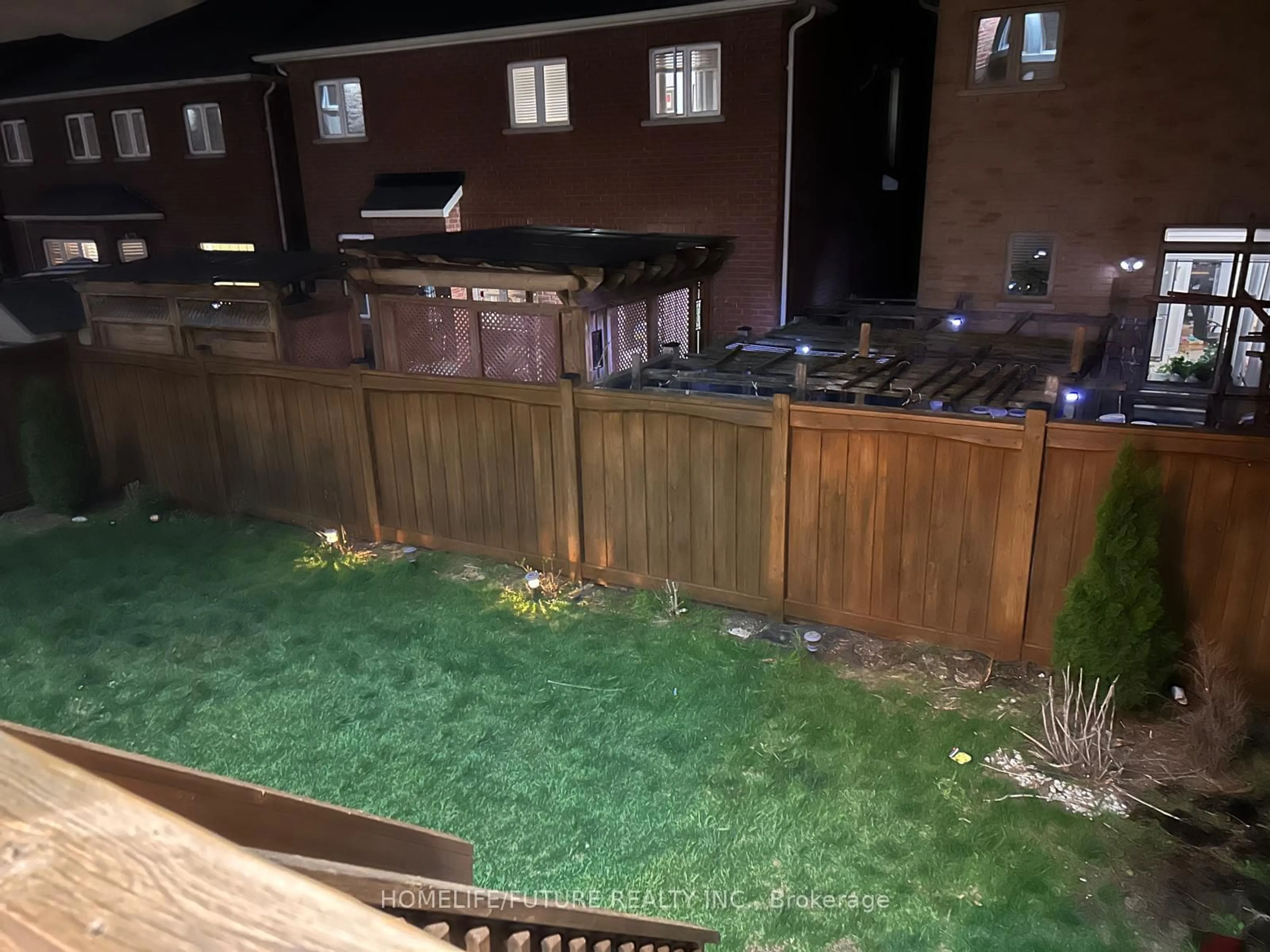 A pic from outside/outdoor area/front of a property/back of a property/a pic from drone, water/lake/river/ocean view for 342 Laundon Terr, Milton Ontario L9T 7N9