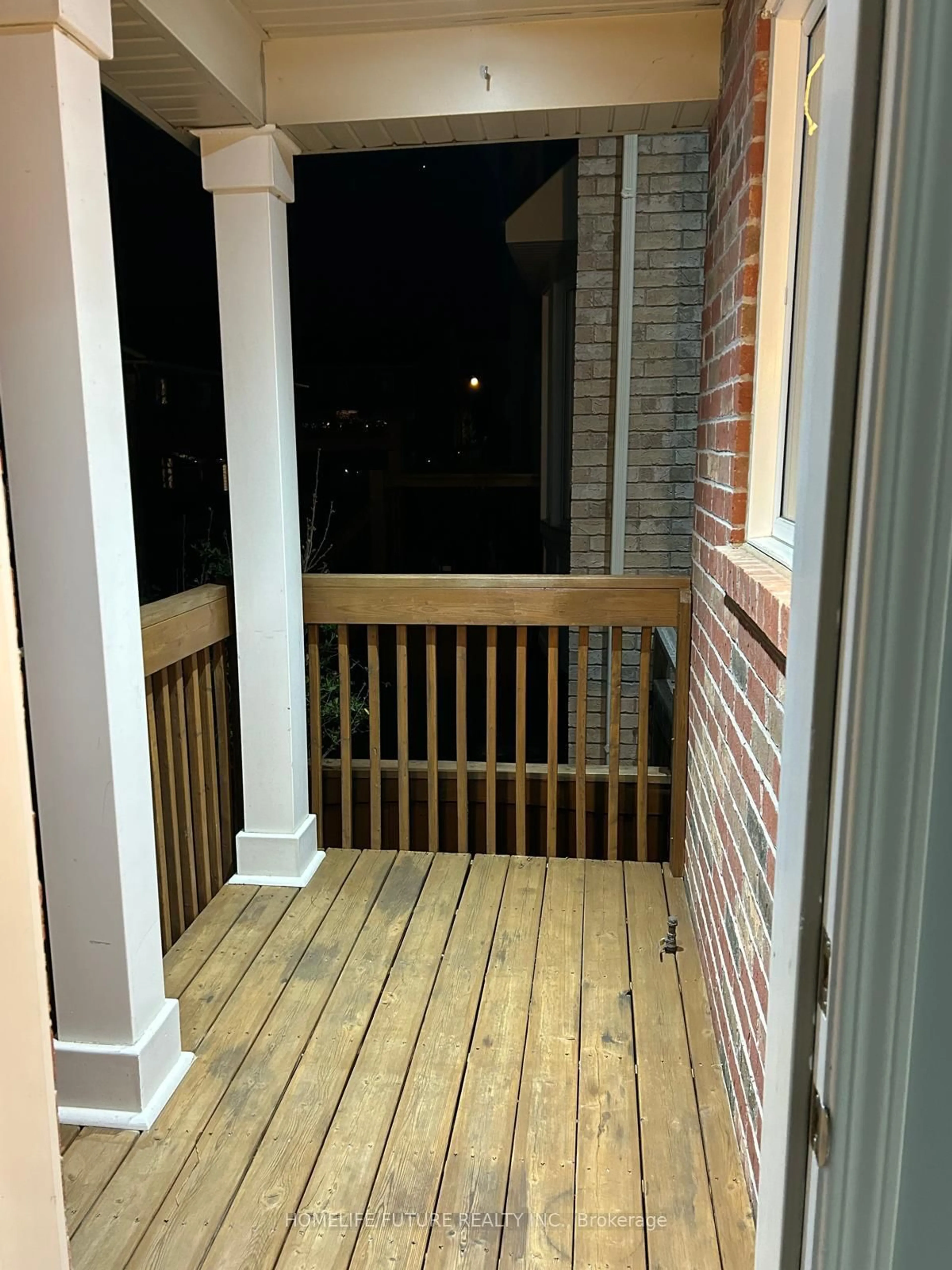Balcony in the apartment, street for 342 Laundon Terr, Milton Ontario L9T 7N9