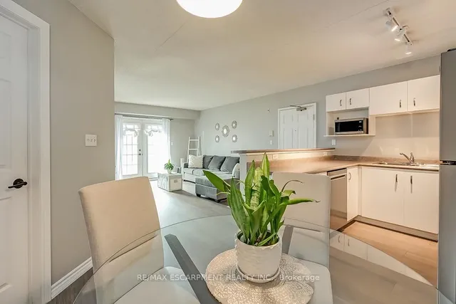 Additional property image - 1441 Walker's Line Unit 110