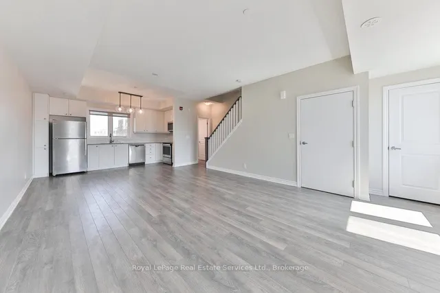 Additional property image - 3580 Lake Shore Blvd Unit 14