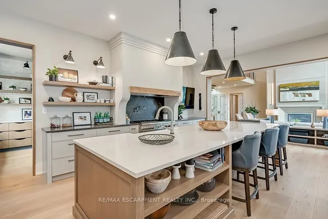 Additional property image - 3093 Princess Blvd