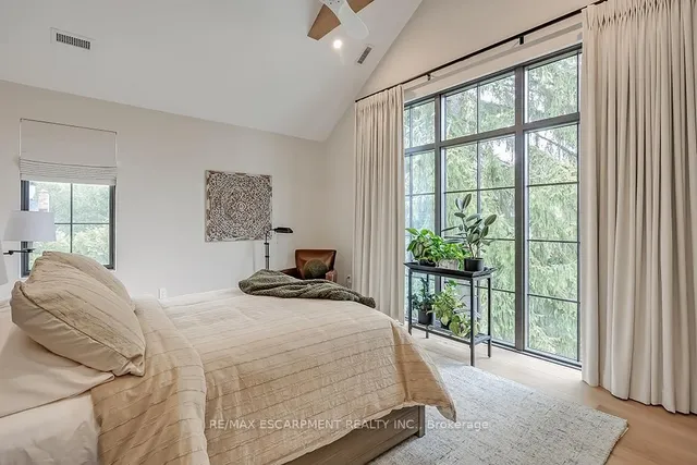 Additional property image - 3093 Princess Blvd