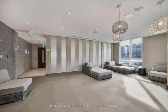 Additional property image - 8 Nahani Way Unit 1702