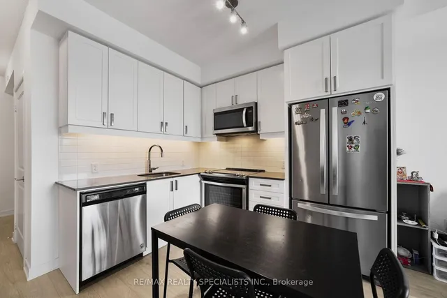 Additional property image - 8 Nahani Way Unit 1702