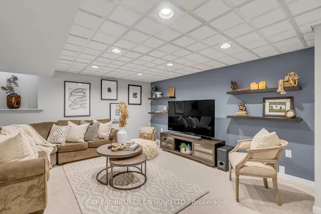 Additional image 5 of 2015 Cleaver Ave Unit 26