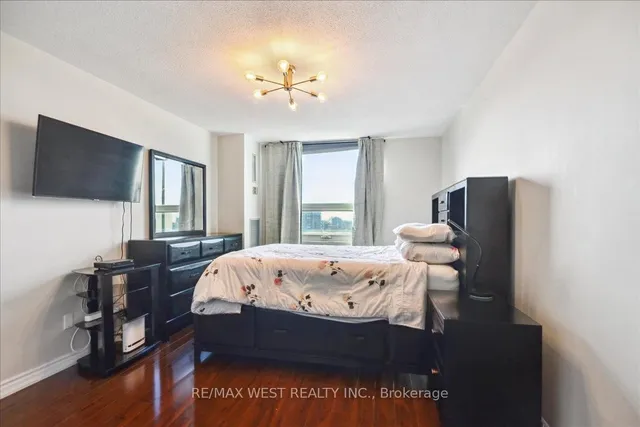 Additional property image - 625 The West Mall N/A Unit 1009