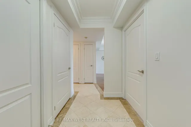 Additional property image - 2088 Lawrence Ave Unit 710