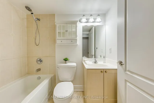 Additional property image - 2088 Lawrence Ave Unit 710