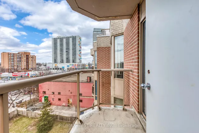 Additional property image - 2088 Lawrence Ave Unit 710