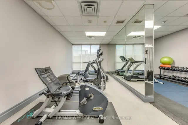 Additional property image - 2088 Lawrence Ave Unit 710