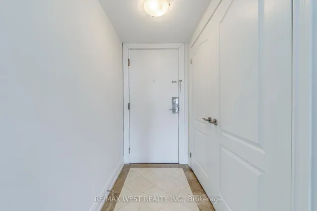 Additional property image - 2088 Lawrence Ave Unit 710