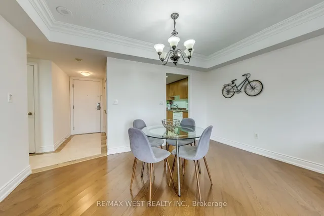 Additional property image - 2088 Lawrence Ave Unit 710