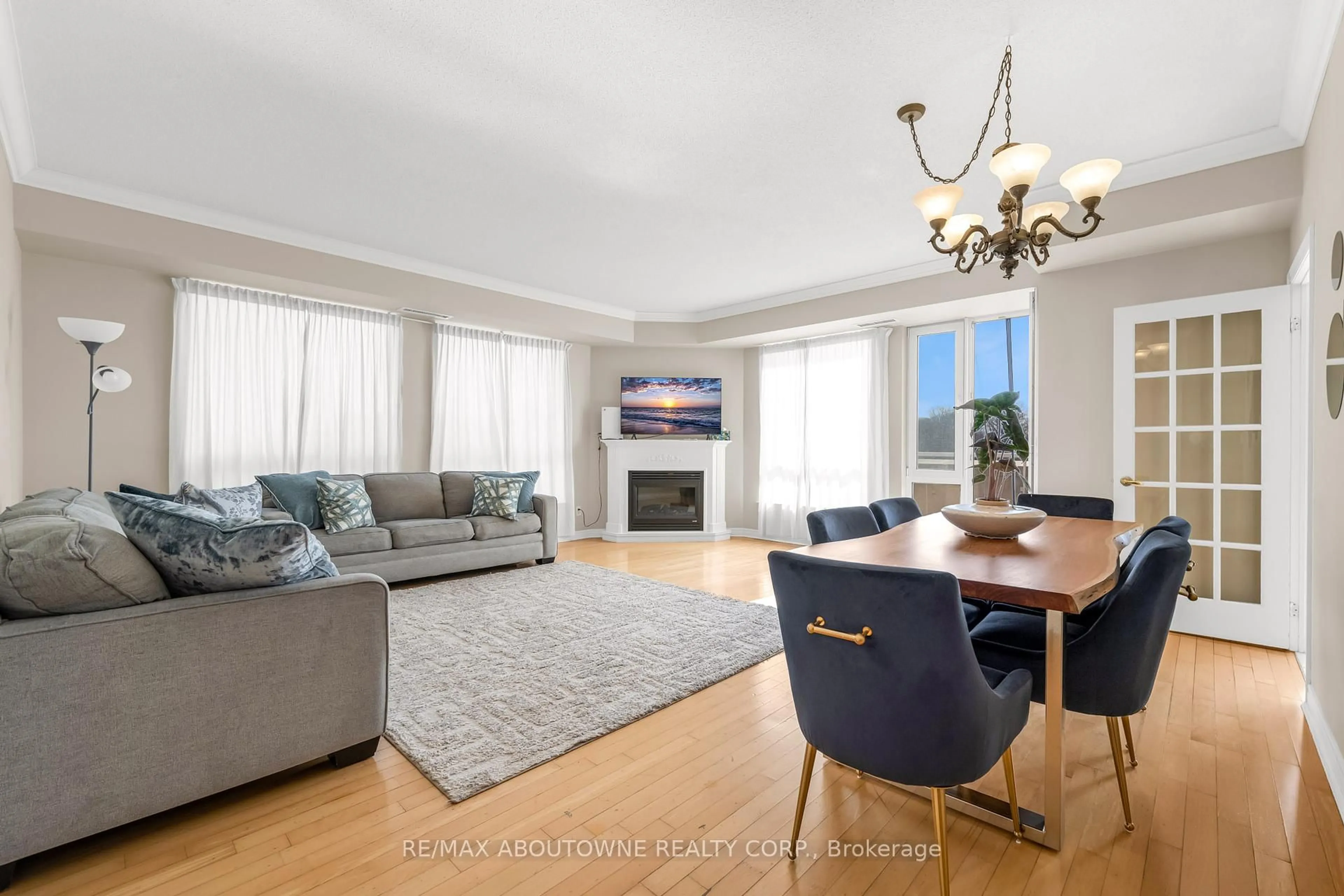 Living room with furniture, unknown for 60 Old Mill Rd #102, Oakville Ontario L6J 7V9