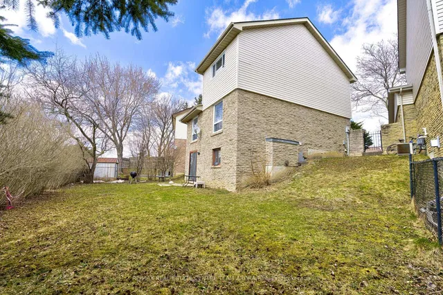Additional image 3 of 10 Menoke Crt
