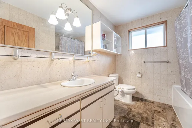 Additional property image - 94 Windhill Cres