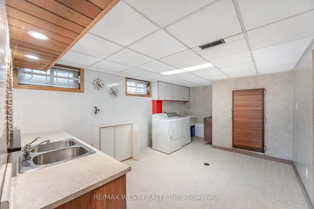 Additional property image - 94 Windhill Cres