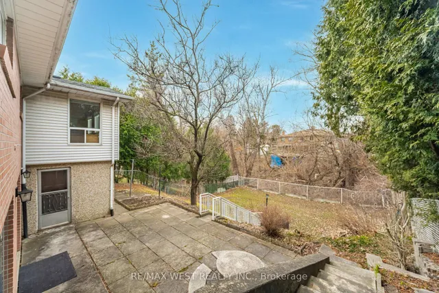 Additional property image - 94 Windhill Cres