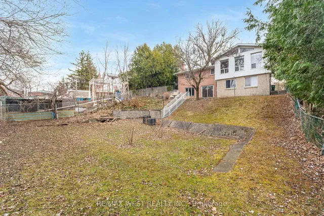 Additional property image - 94 Windhill Cres