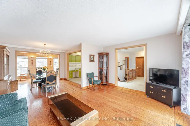 Additional property image - 94 Windhill Cres