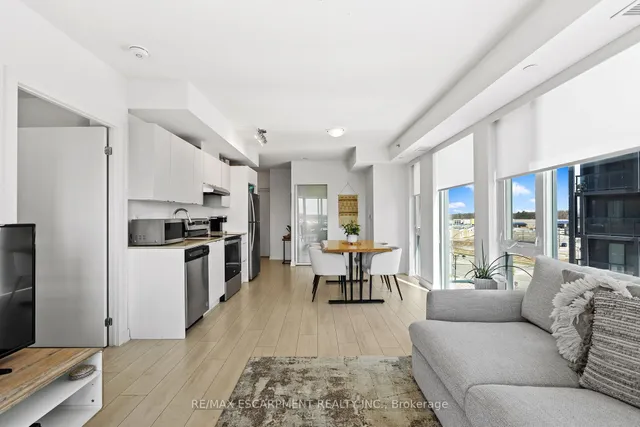 Additional property image - 3210 Dakota Common Unit A616