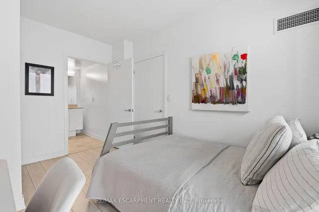 Additional property image - 3210 Dakota Common Unit A616