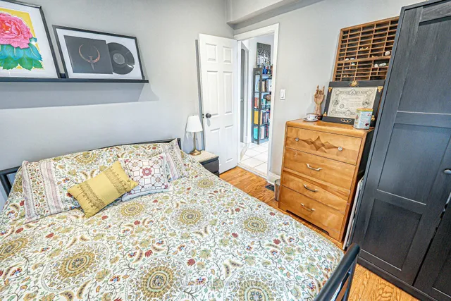Additional property image - 712 Gladstone Ave