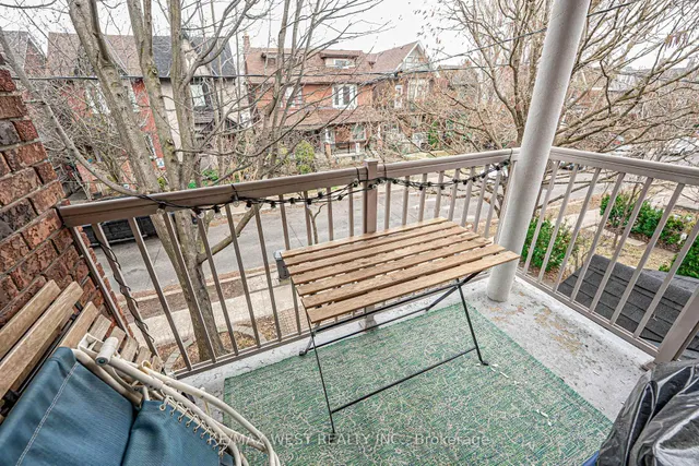 Additional property image - 712 Gladstone Ave