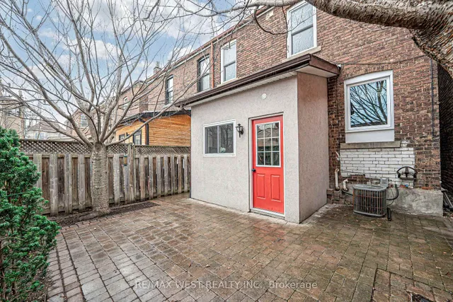 Additional property image - 712 Gladstone Ave