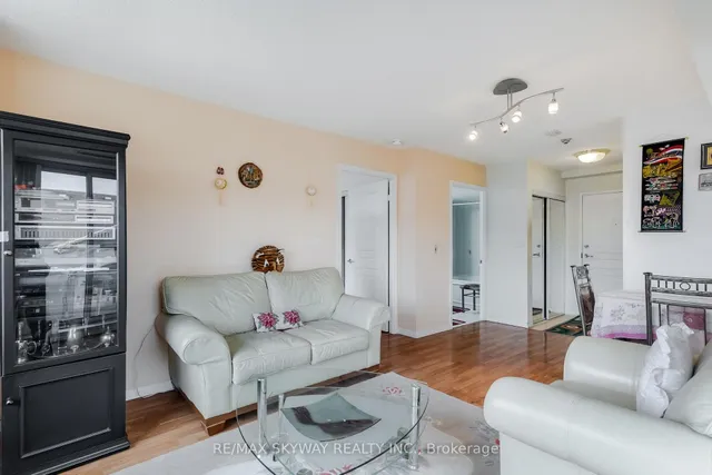 Additional property image - 300 Ray Lawson Blvd