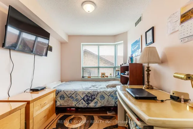 Additional property image - 300 Ray Lawson Blvd