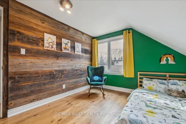 Additional property image - 1032 King Rd