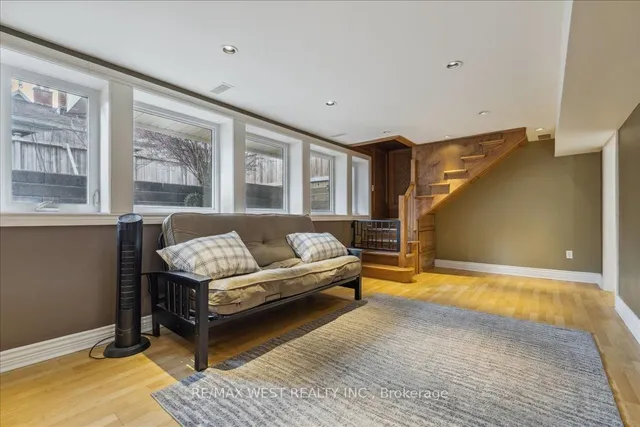 Additional property image - 1032 King Rd