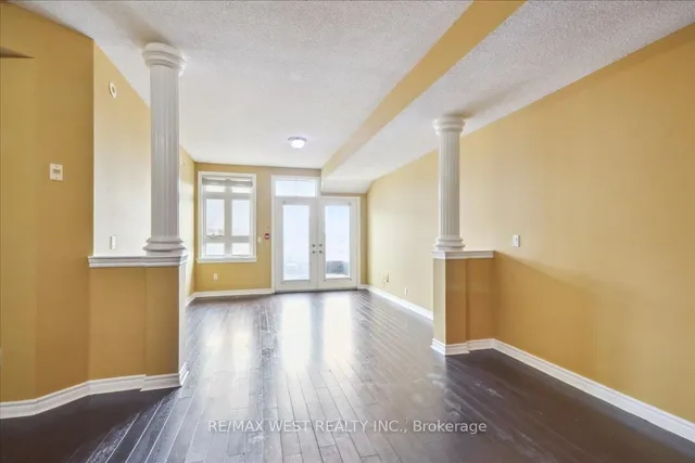 Additional property image - 9 Pine St Unit 9