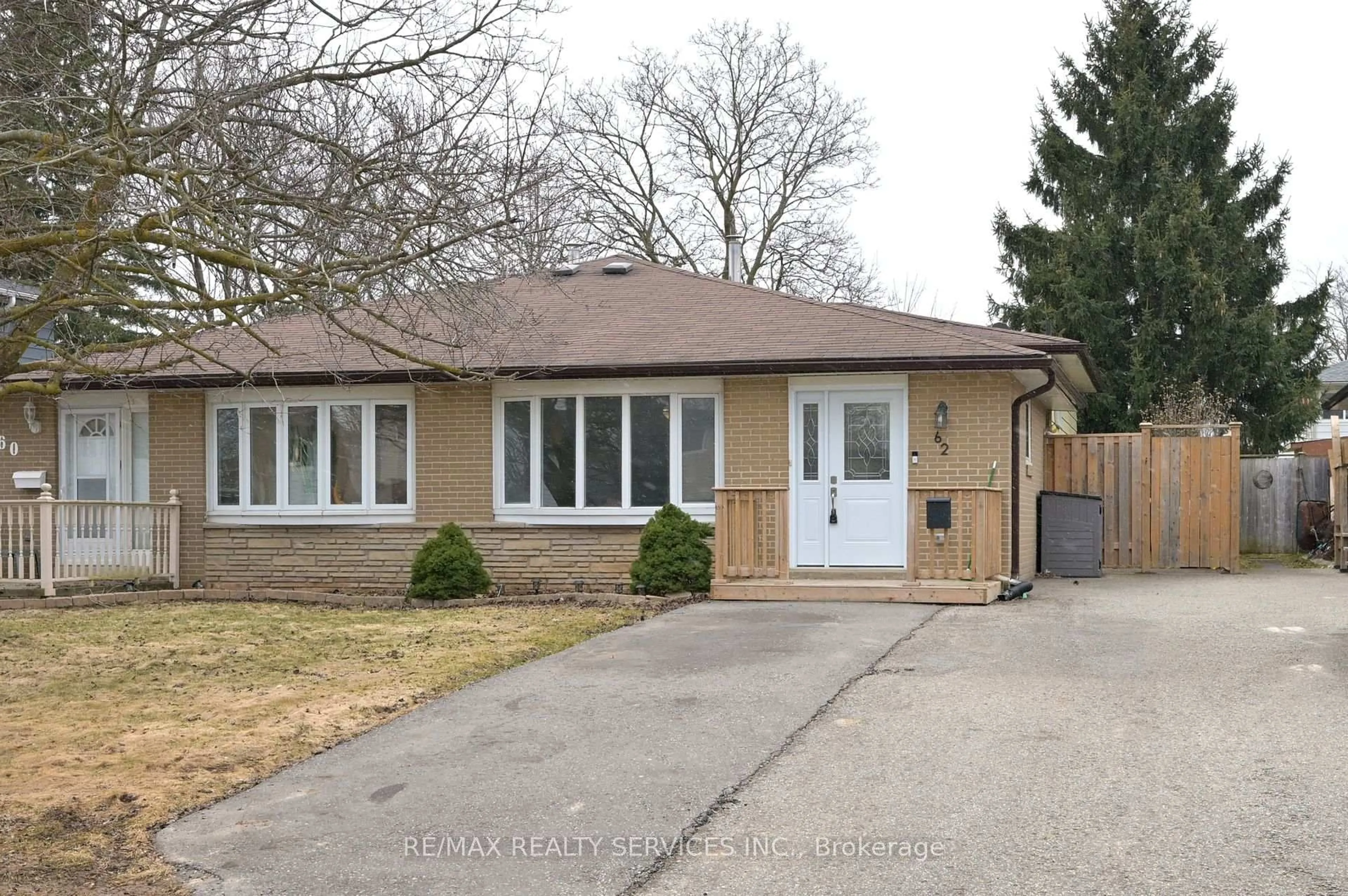 Home with brick exterior material, street for 62 Carlton Dr, Orangeville Ontario L9W 2X9