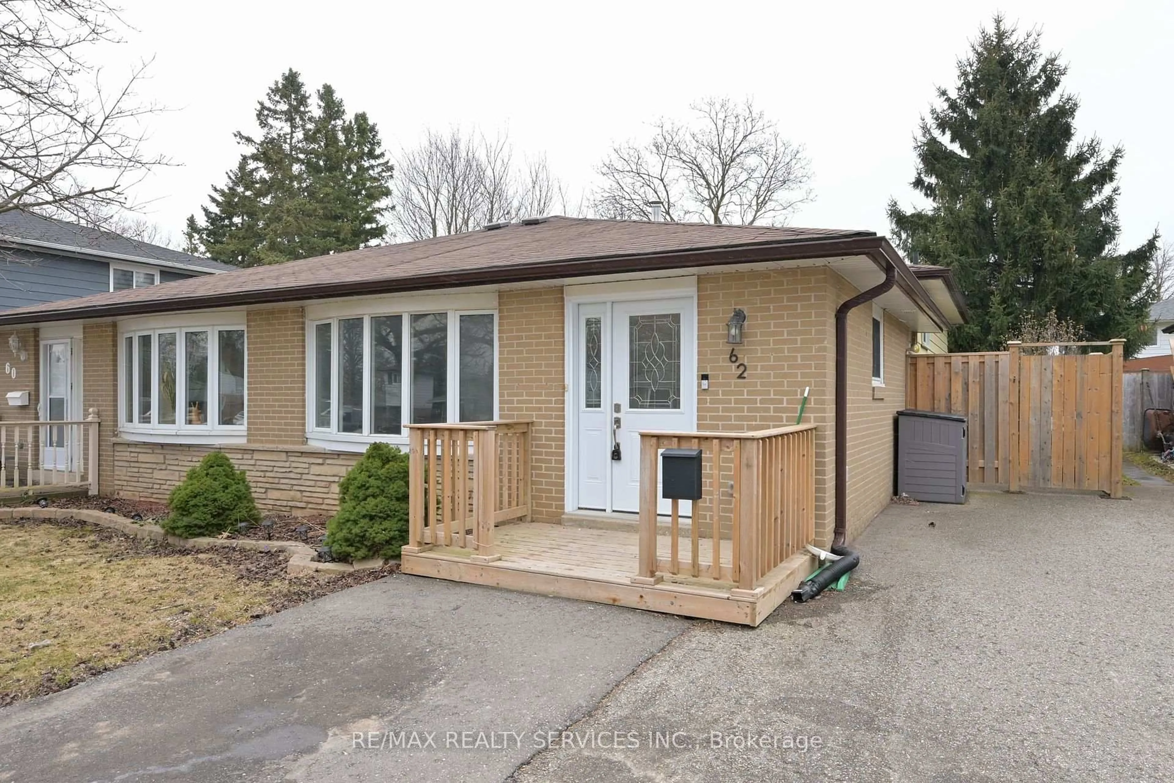 Unknown for 62 Carlton Dr, Orangeville Ontario L9W 2X9
